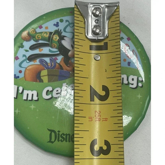 4 Disneyland I'm Celebrating Button Pin Goofy Disney Parks Resort Souvenir 3" - Picture 5 of 5